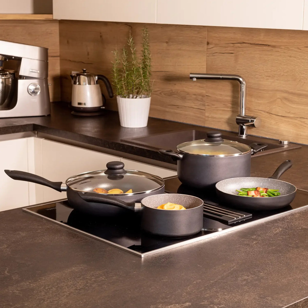 Solido Cookware Set | 6-piece | Black | Pressed Aluminum