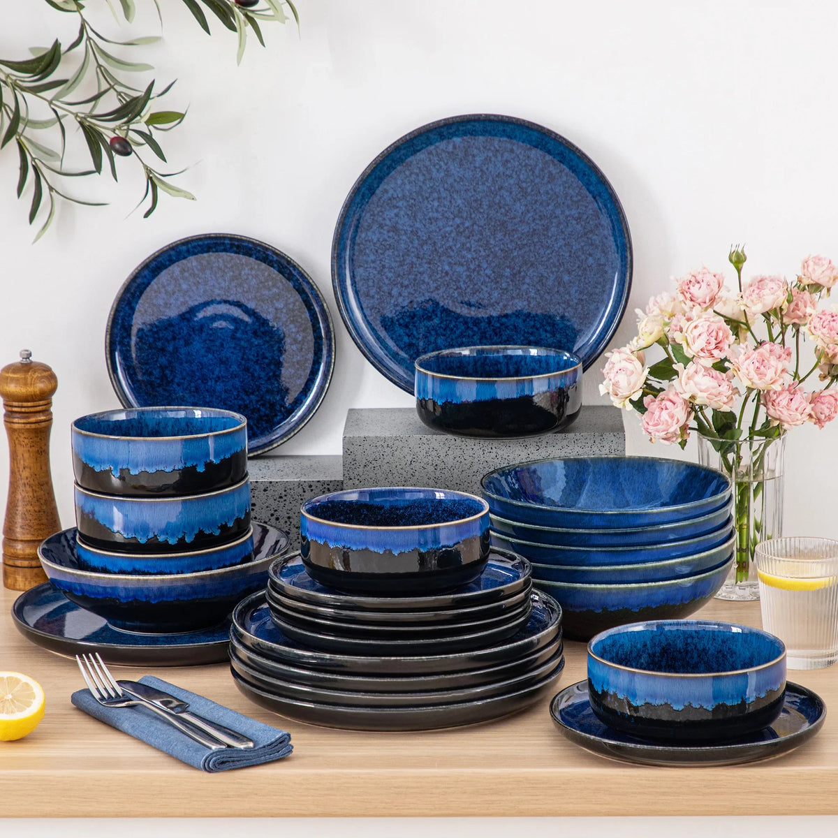 "Color - Pure" Kollektion | abgerundet | 24/48-tlg. Geschirr Set | Blau | Steingut - Töpferkunst | Steingut Geschirrsets